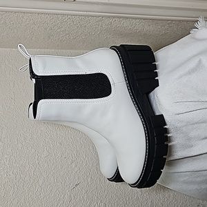 Gianni Bini Chelsea White Slip-on Boots